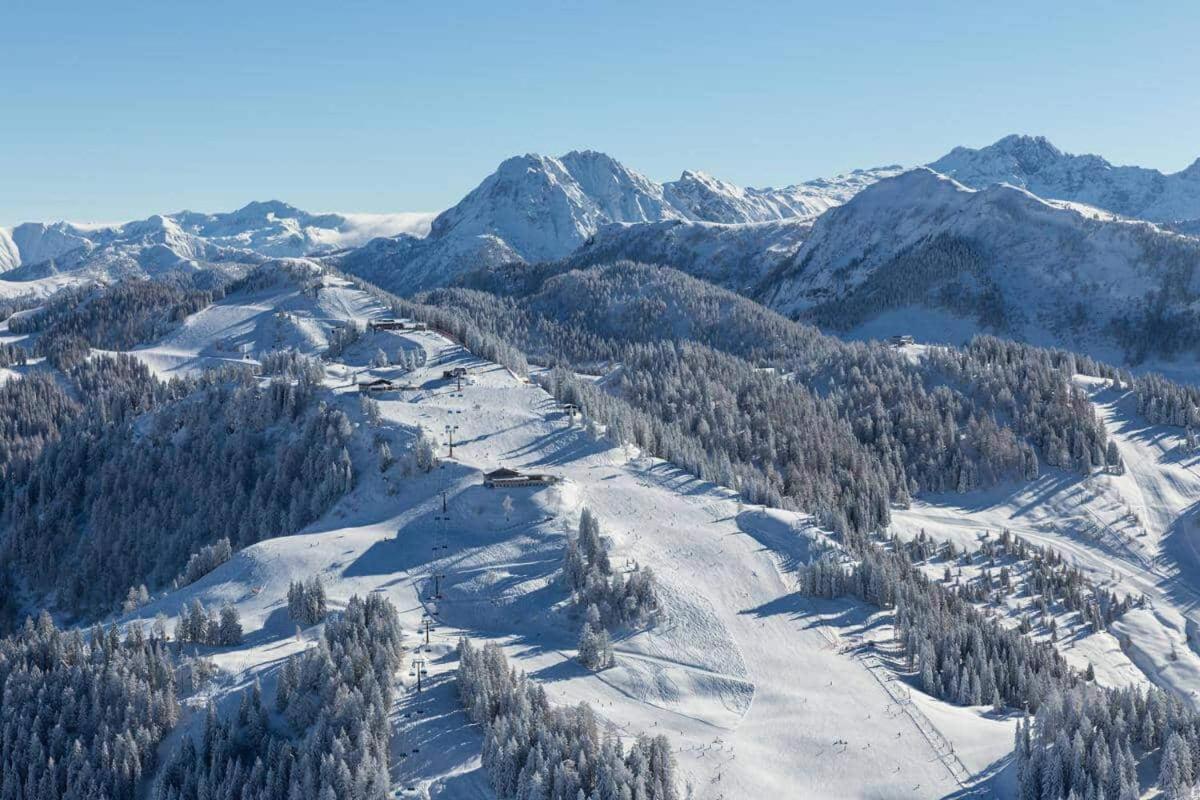 Haus Christina Apartment Sankt Johann im Pongau Bagian luar foto