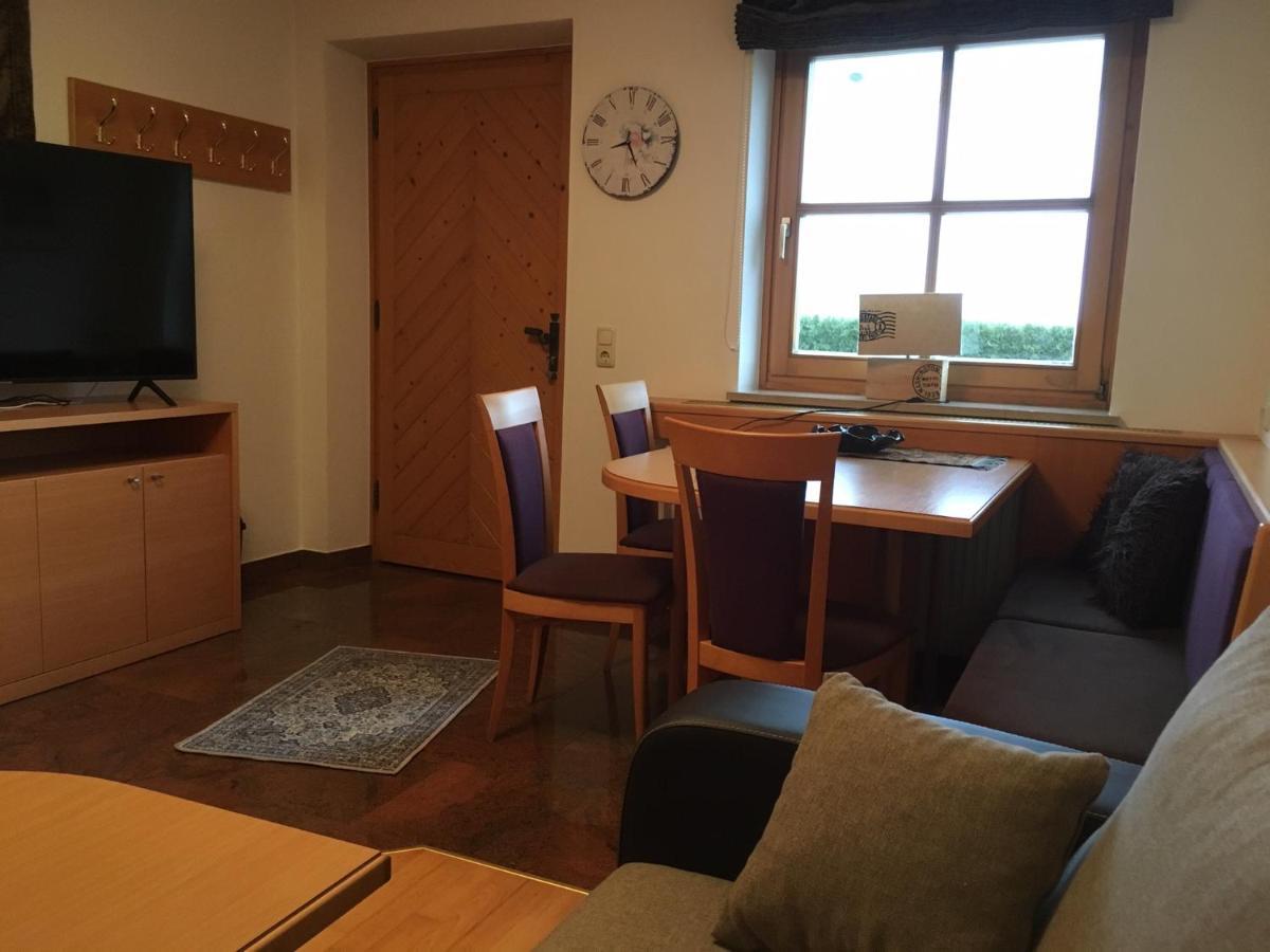 Haus Christina Apartment Sankt Johann im Pongau Bagian luar foto